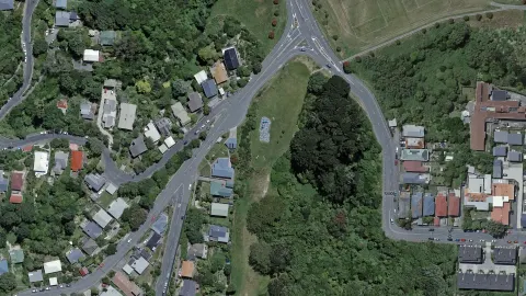 Farnham St Play Area