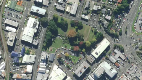 Laurie Hall Park