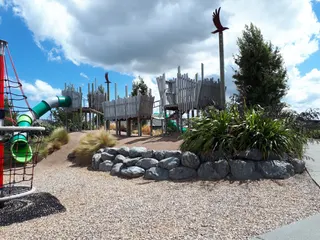 Falcon's Landing Park photo 10