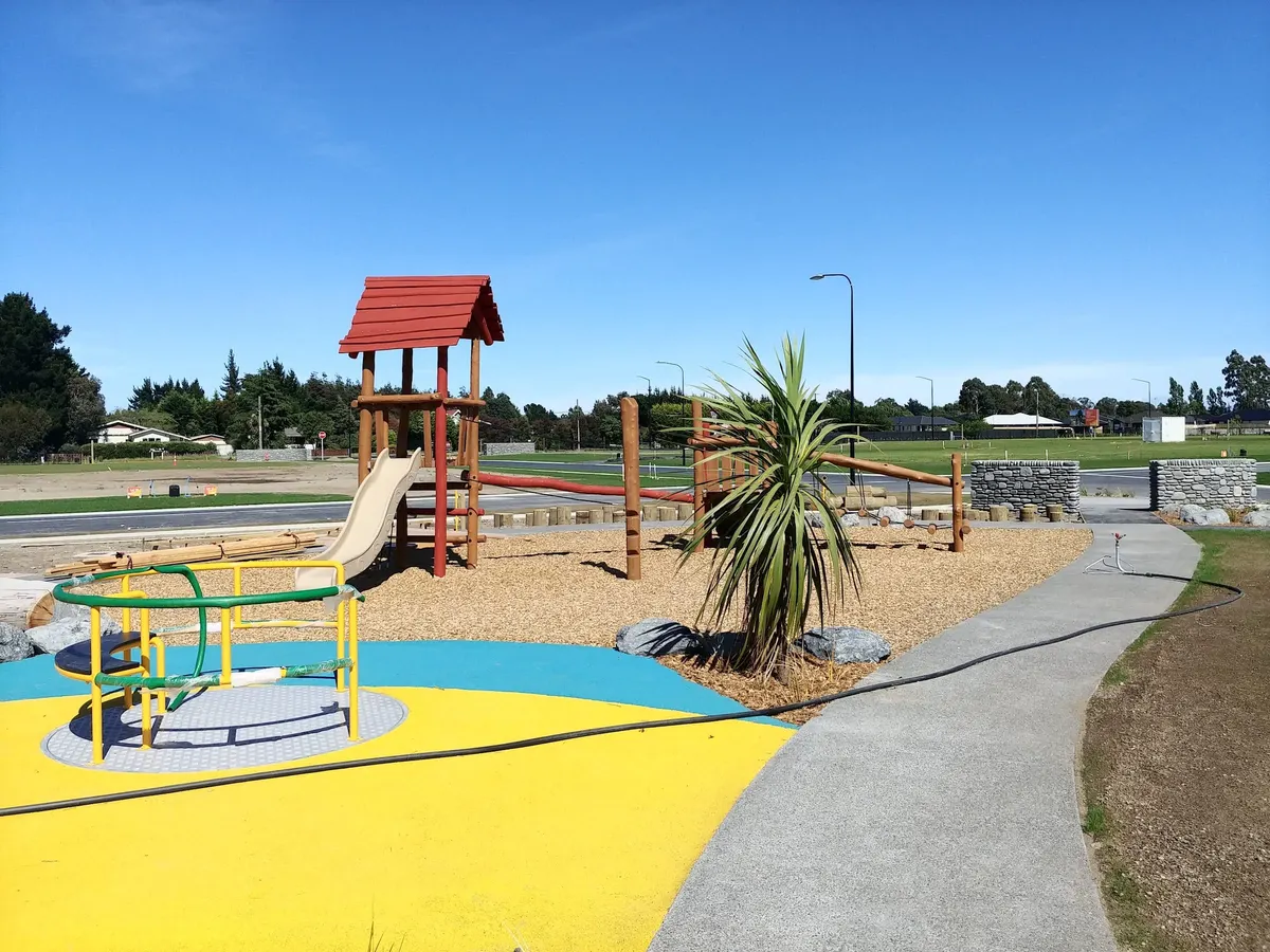 The Borough Green playground, Rolleston