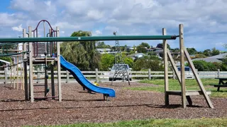 Easby Park Playground photo 9