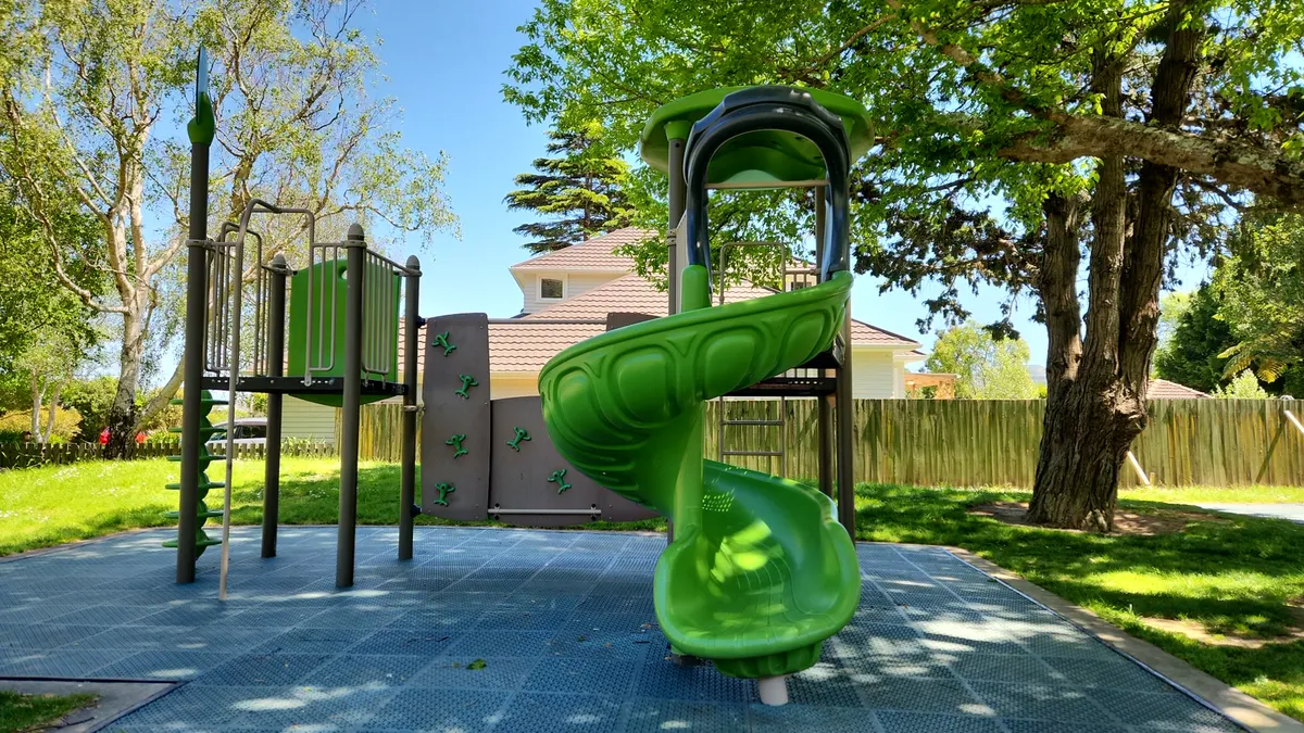 Cleary Street Playground playground, Lower Hutt