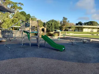 Avalon Playground photo 4