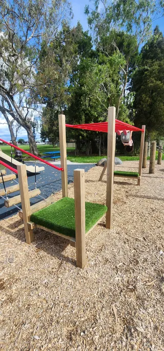 Mahoe Park Playground