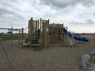Broken Run Playground photo 4