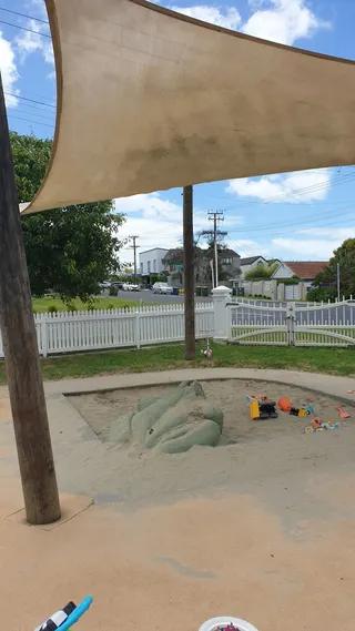 Lake Town Green photo 8