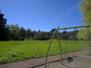 Rutherford Reserve photo 9