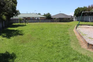 [source: kapiti-coast https://www.kapiticoast.govt.nz/explore-kapiti/recreation/parks-and-reserves/parks/san-vito-place-reserve/]