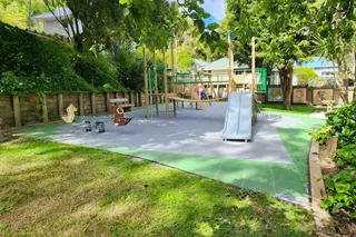 [source: playground-people https://www.playgrounds.co.nz/our-projects/holloway-road/]