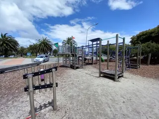 Tahunanui Beach Playground photo 6
