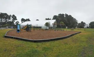 Rāwhiti Domain photo 3