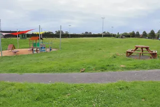 [source: kapiti-coast https://www.kapiticoast.govt.nz/explore-kapiti/recreation/parks-and-reserves/parks/mazengarb-reserve/]