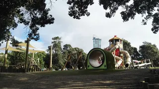 Takapuna Beach Reserve Playground photo 7