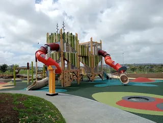 Barry Curtis Park photo 5