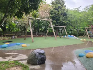 Lake Te Koo Utu playground photo 7