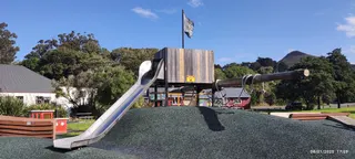 Latham Park Playground photo 3