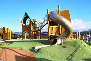 [source: playground-people https://www.playgrounds.co.nz/our-projects/maidstone-max/]