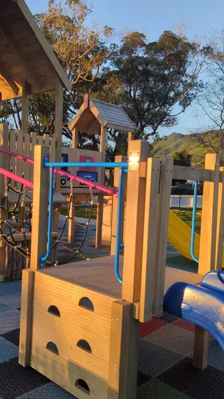 Elizabeth Rose Park photo 6