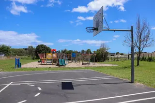 [source: kapiti-coast https://www.kapiticoast.govt.nz/explore-kapiti/recreation/parks-and-reserves/parks/matai-street-reserve/]