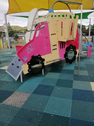 Waitangirua Mall Playground