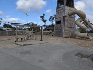 Parrs Park Playground photo 9