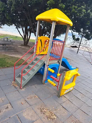 Freyberg Beach Play Area photo 2
