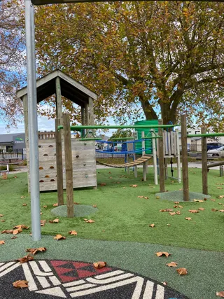 Thomas Park photo 7