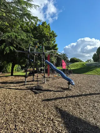 Allenby Park Playground photo 9