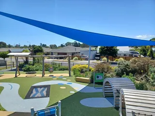 [source: kapiti-coast https://www.kapiticoast.govt.nz/explore-kapiti/recreation/parks-and-reserves/parks/lorna-irene-reserve/]