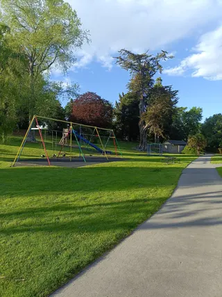 Timaru Botanic Gardens photo 8