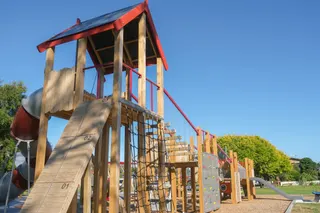 [source: kapiti-coast https://www.kapiticoast.govt.nz/explore-kapiti/recreation/parks-and-reserves/parks/manawa-avenue-reserve/]