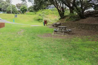 [source: kapiti-coast https://www.kapiticoast.govt.nz/explore-kapiti/recreation/parks-and-reserves/parks/campbell-park/]