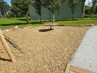 Victor Eaves Park photo 2