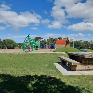 Eric Armishaw Park photo 4