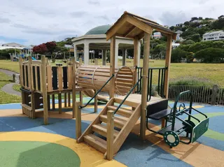 Shorland Park photo 5
