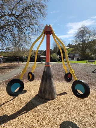 Pioneers Park playground photo 2