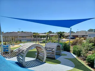 [source: kapiti-coast https://www.kapiticoast.govt.nz/explore-kapiti/recreation/parks-and-reserves/parks/lorna-irene-reserve/]