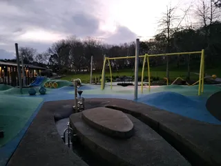 Marlborough Park photo 9