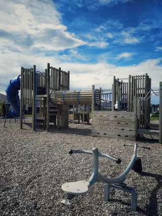 Broken Run Playground photo 3