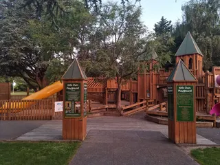 Queen Elizabeth Park photo 9