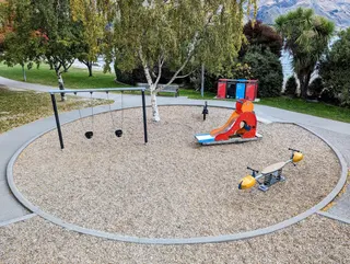 Wānaka Dinosaur Playground photo 4