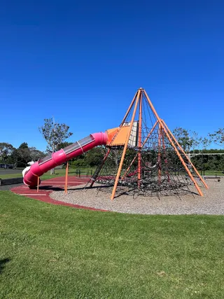 Rosa Birch Park