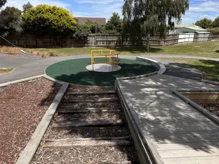 Stalker Park photo 3