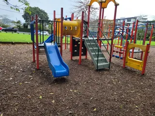 Upland Road Playground photo 10