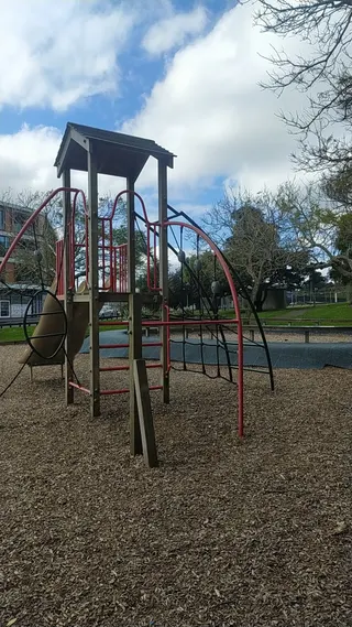 Tahaki Reserve Playground photo 7