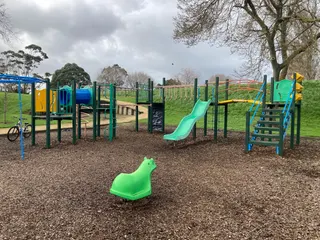 Totaranui Park