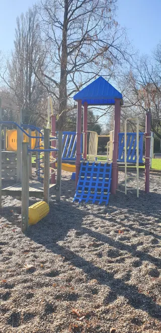 Naish Park Playground photo 5
