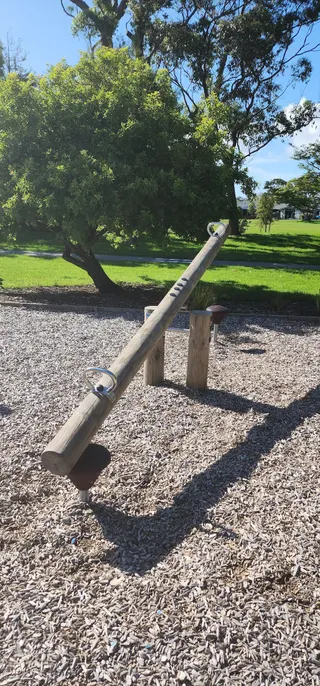 Maygrove playground photo 6