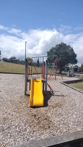 Holly Grove Playground photo 2