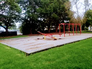 Eastdale Rd Playground photo 5